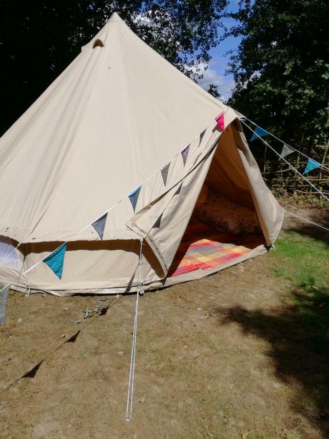 7 Valleys Camping Hotel Flers  Eksteriør billede